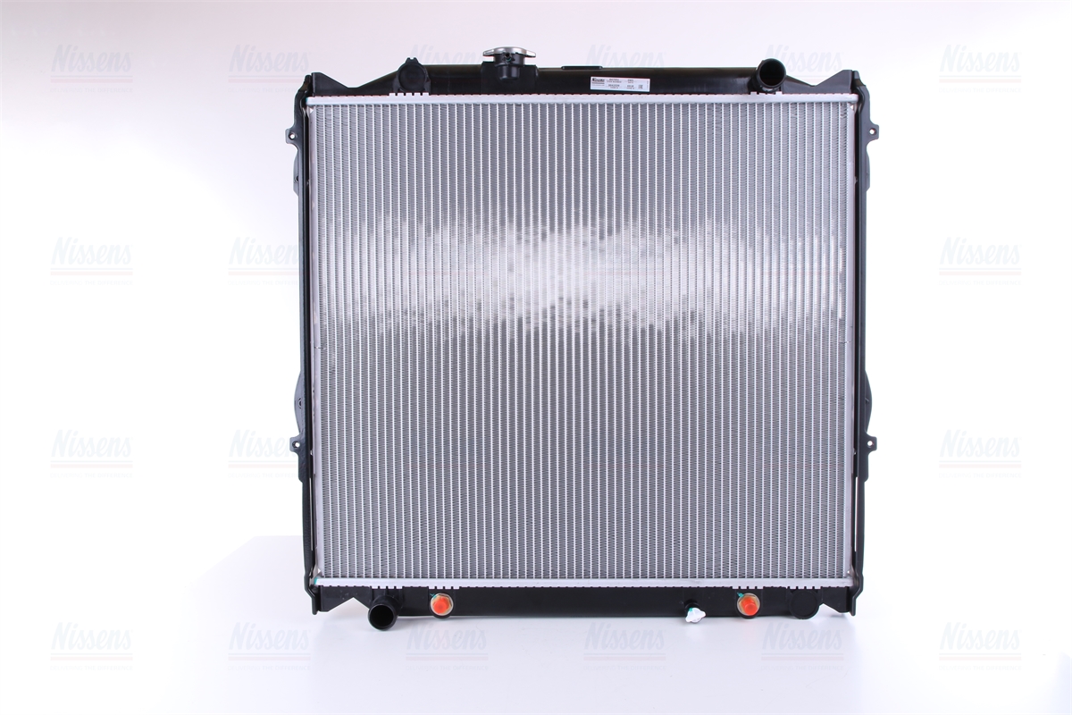 Nissens Engine Coolant Radiator 647551