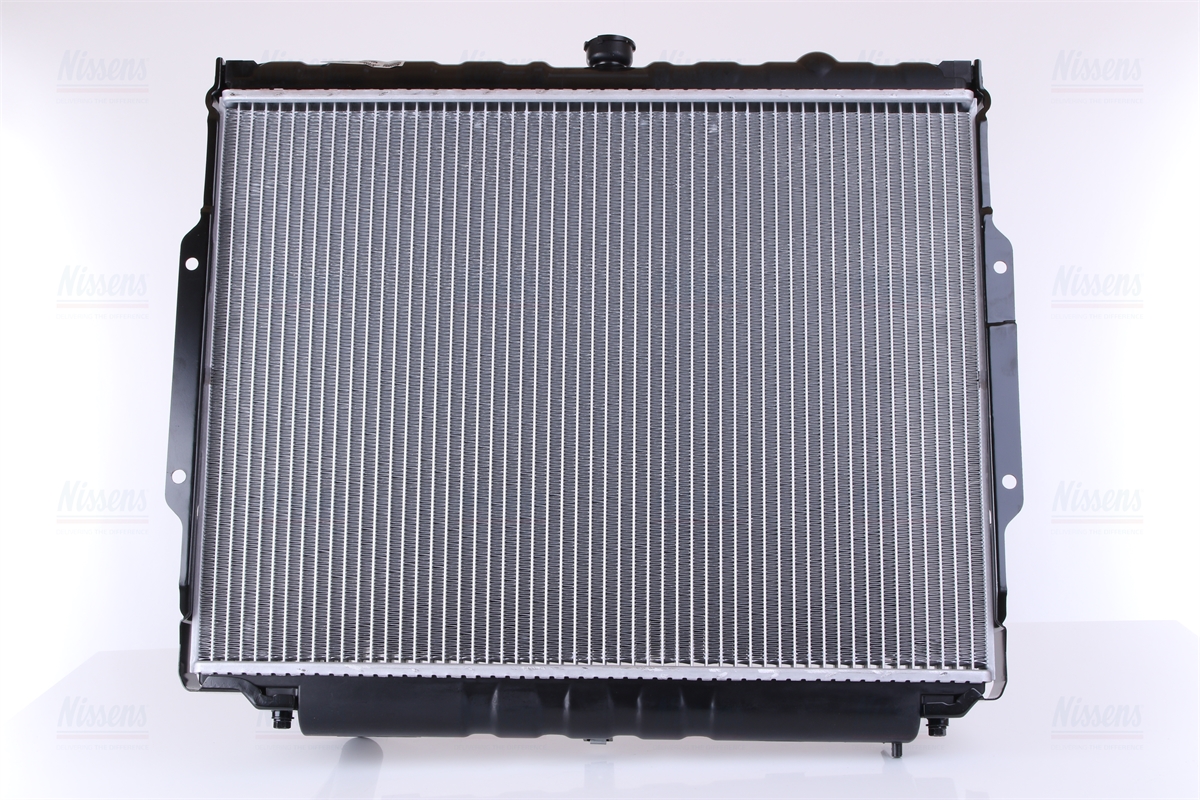 Nissens Engine Coolant Radiator 67021