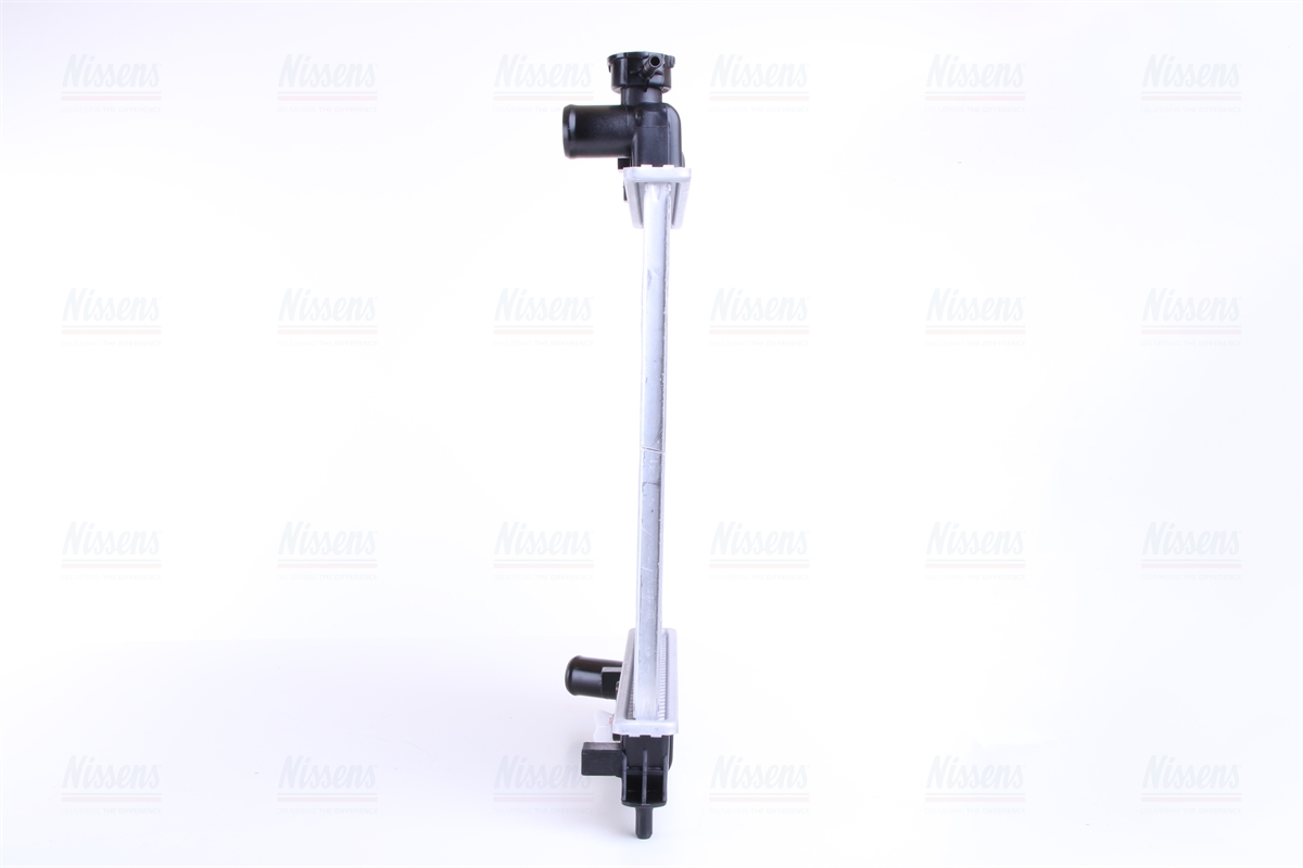 Nissens Engine Coolant Radiator 67022