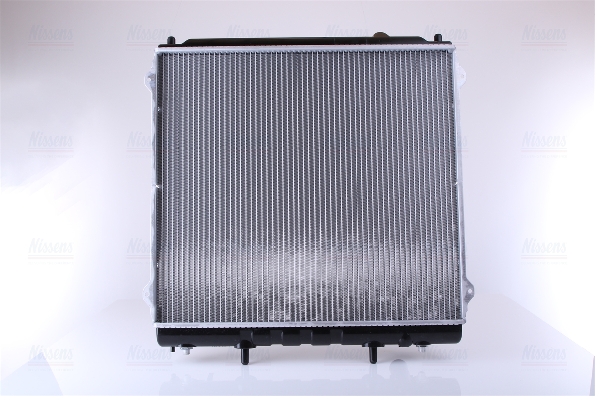 Nissens Engine Coolant Radiator 67482