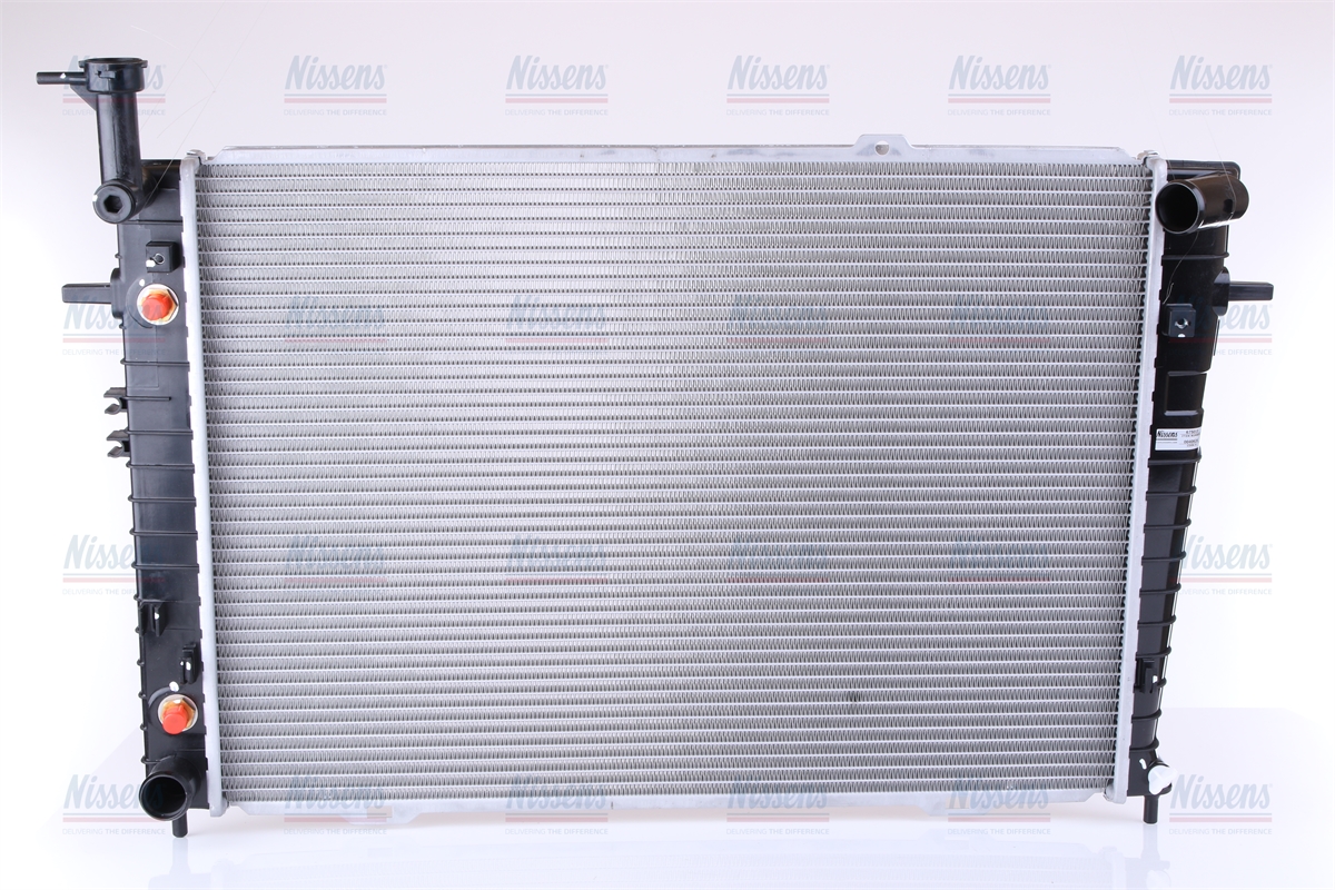 NISSENS Coolant Radiator 675015