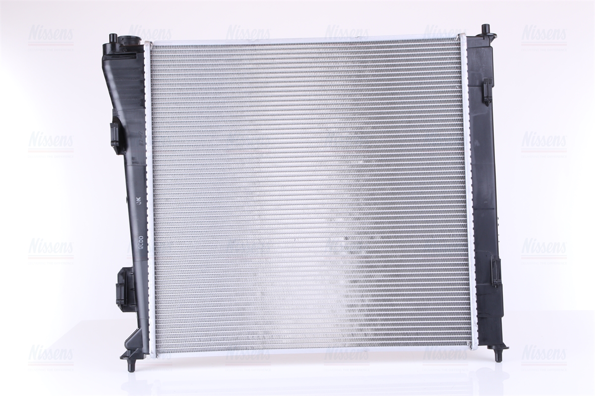 Nissens Engine Coolant Radiator 67606