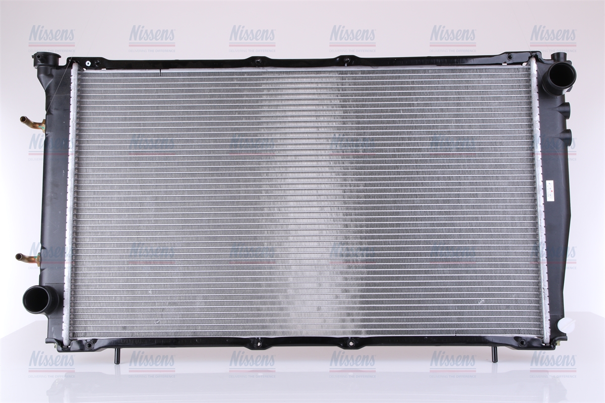 NISSENS Coolant Radiator 67702