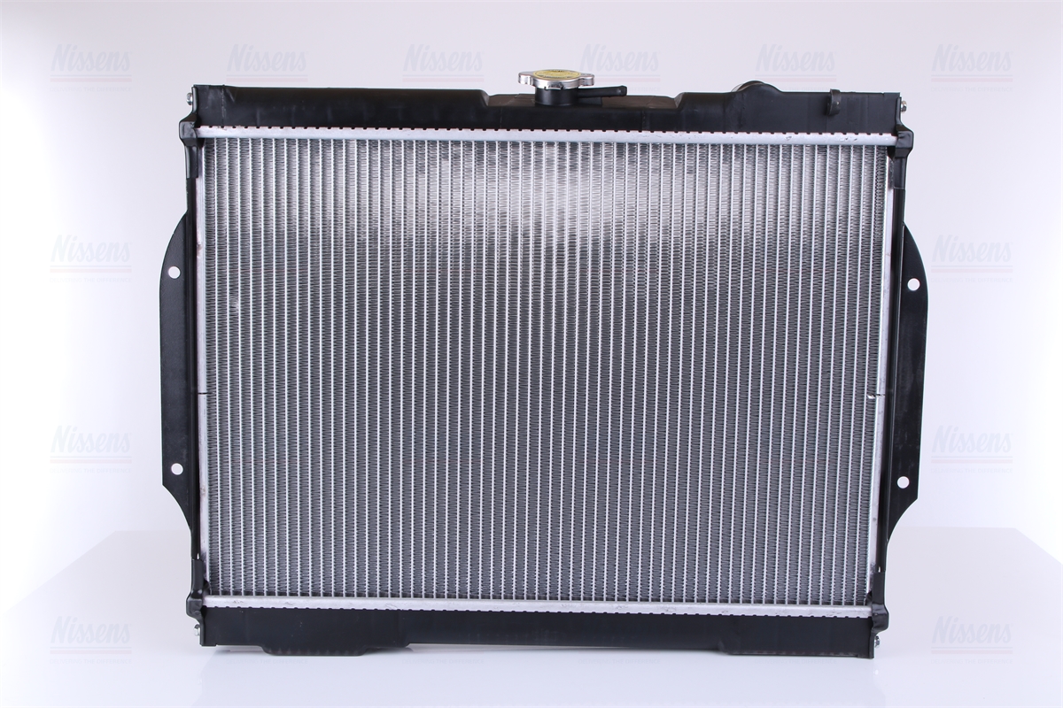 Nissens Engine Coolant Radiator 68156