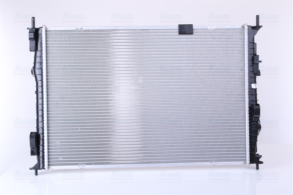 Nissens Engine Coolant Radiator 68733