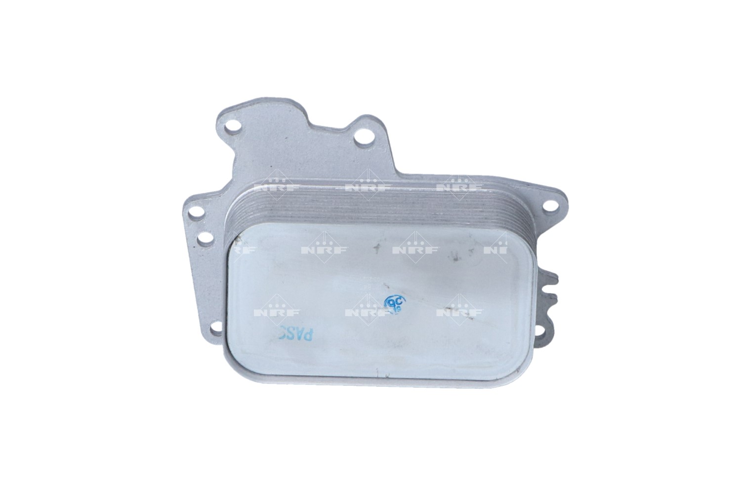 NRF OIL COOLER – 31840