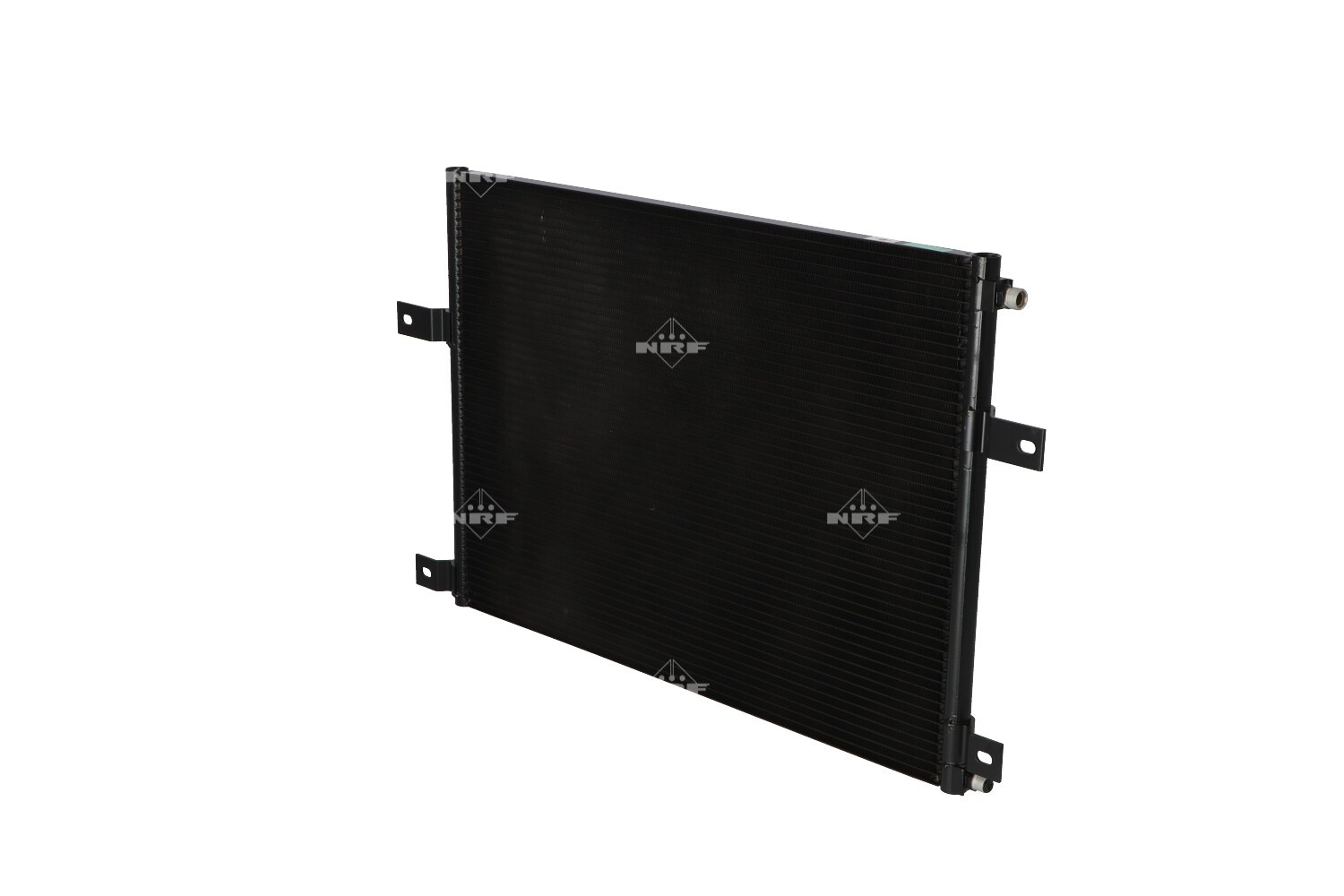 NRF CONDENSOR RVI TRUCK MAGNUM 00 – 35638