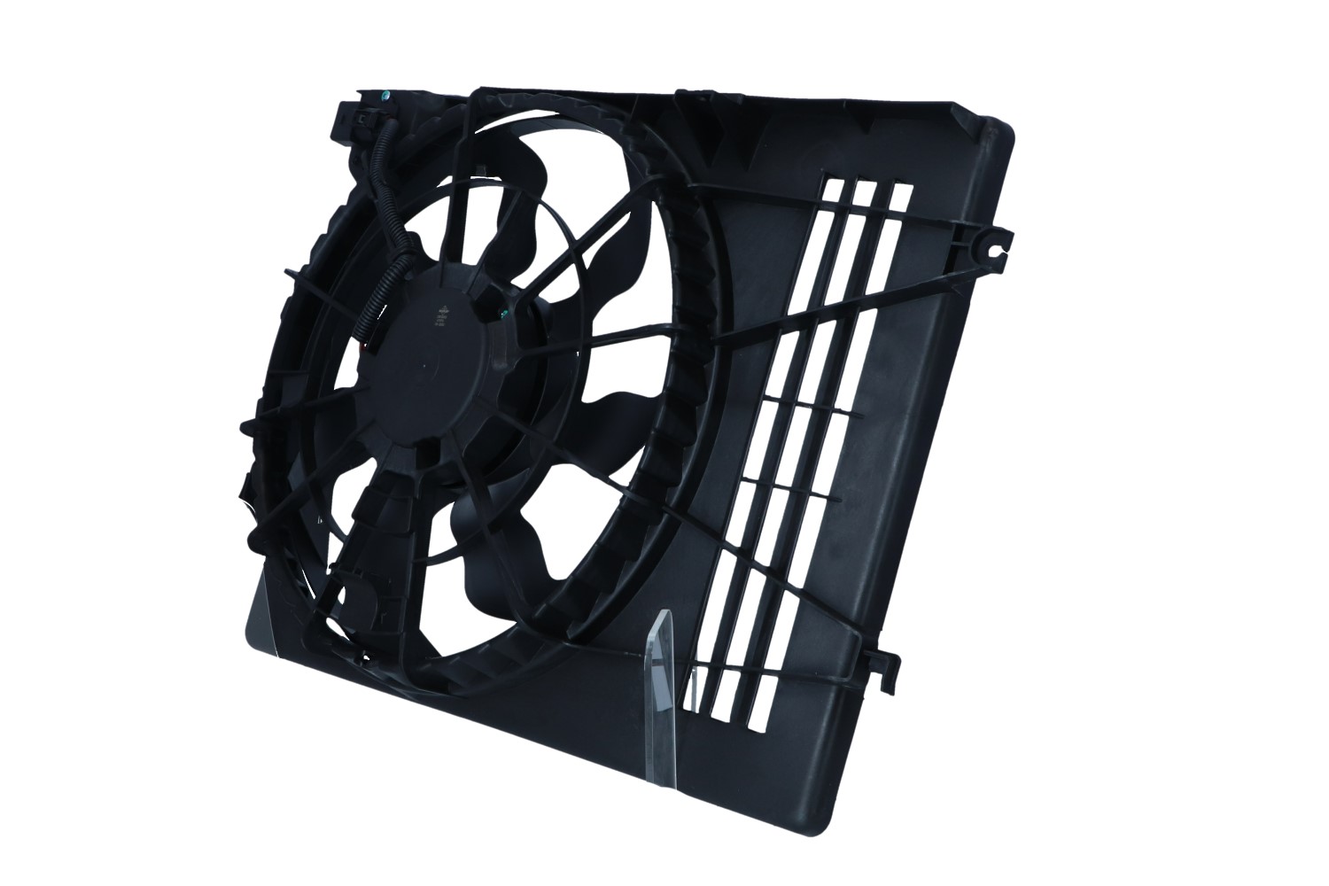 NRF RADIATOR FAN – 47975