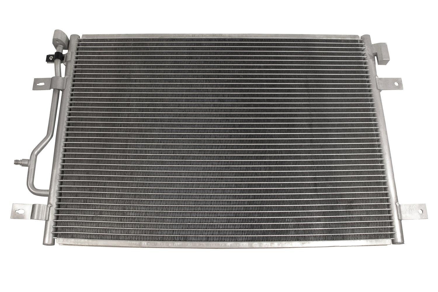 VEMO Condenser, air conditioning V15-62-1020