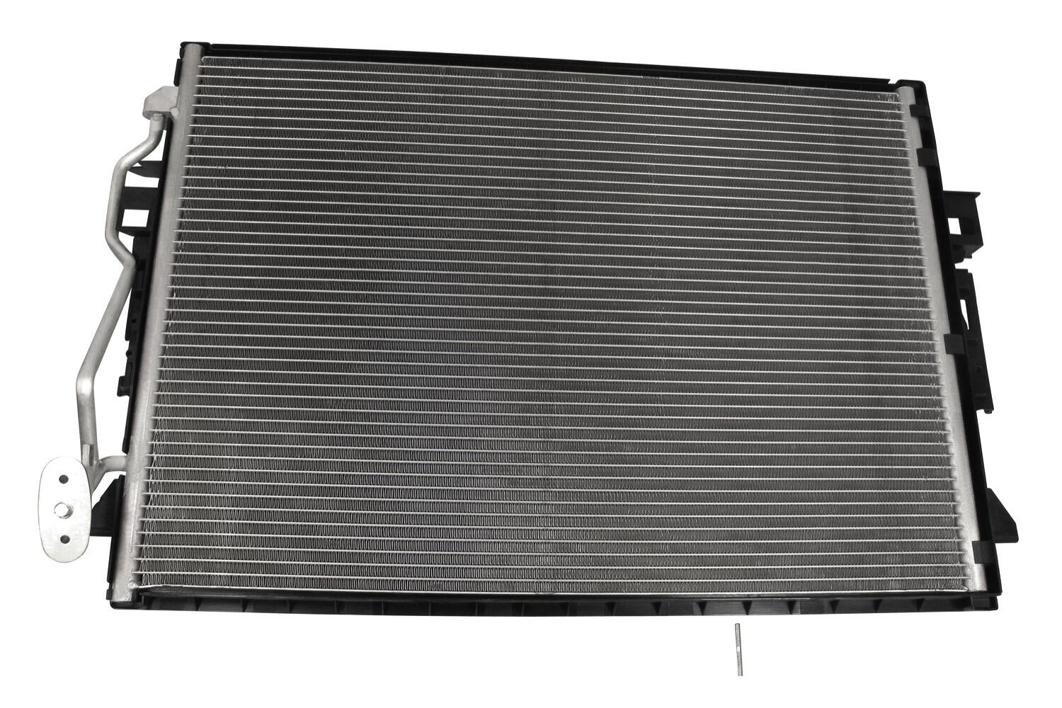 VEMO Condenser, air conditioning V30-62-1049