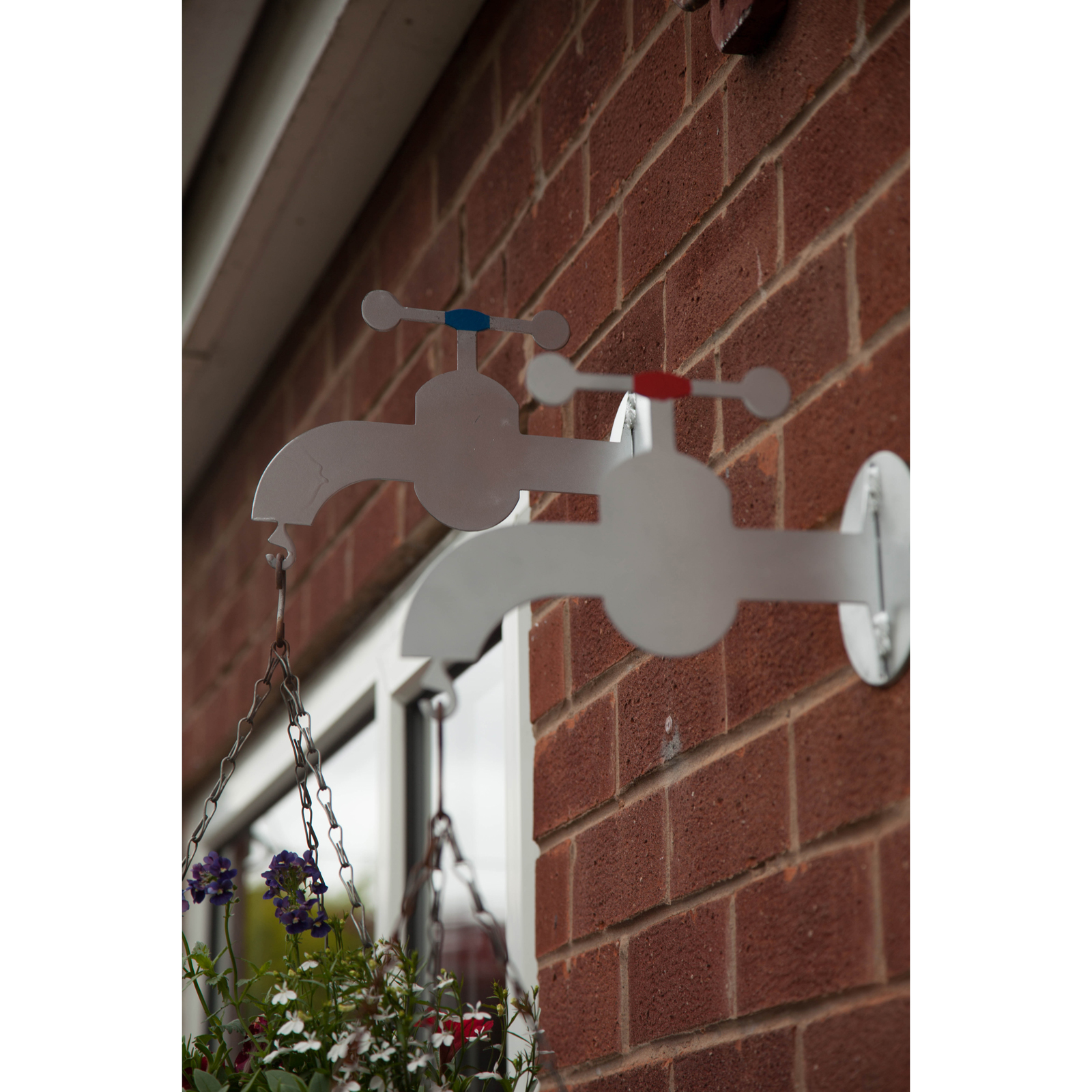 Made O Metal Bathroom Taps Steel Wall Hanging Basket Bracket Decorative Hanger Ebay
