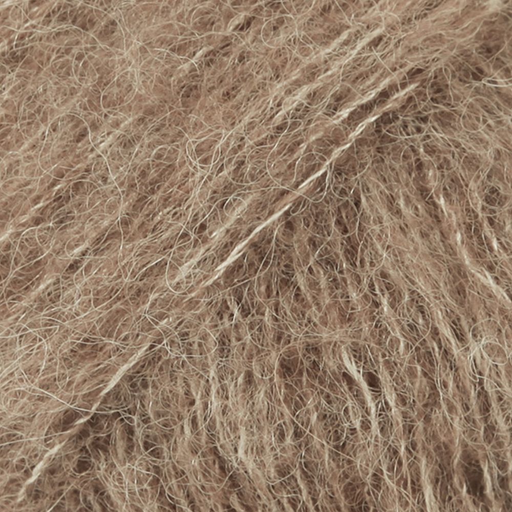 Aran-Weight Alpaca and Silk Knitting and Crochet Yarn - Picture 8 of 34