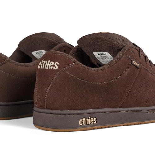 tan skate shoes