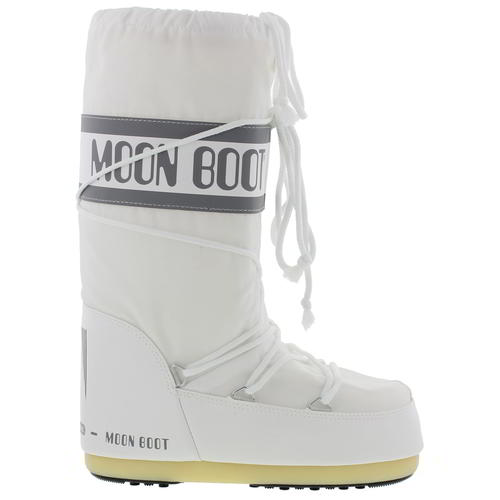 white snow moon boots